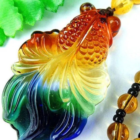 Good Fortune Goldfish Agate Pendant Necklace | Traditional Retro Vintage #1209 - Picture 2 of 4
